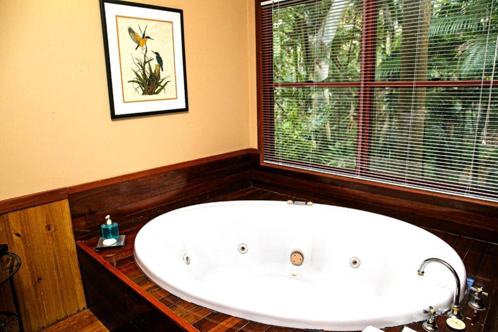 Sunshine Coast Amore On Buderim Rainforest Cabins المظهر الخارجي الصورة